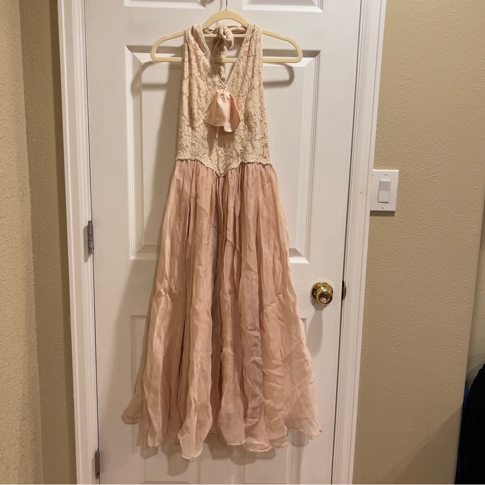 LaceMade Elegant Pink Lace Dress